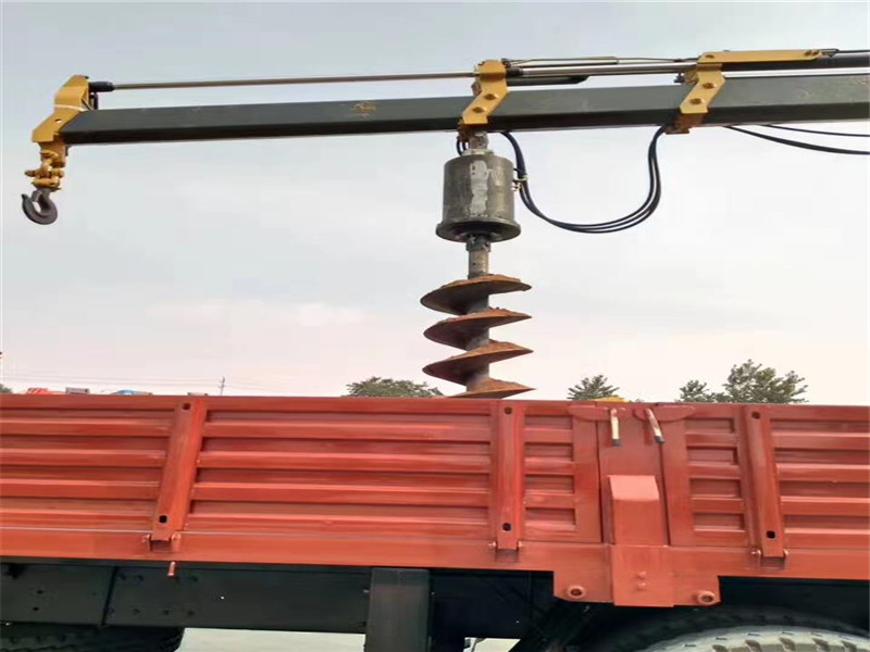 東風后八輪徐工12噸折臂隨車吊圖片展示5