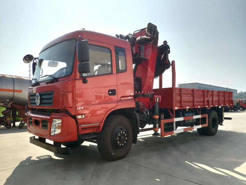 SQ240ZB4東風專底折臂隨車吊