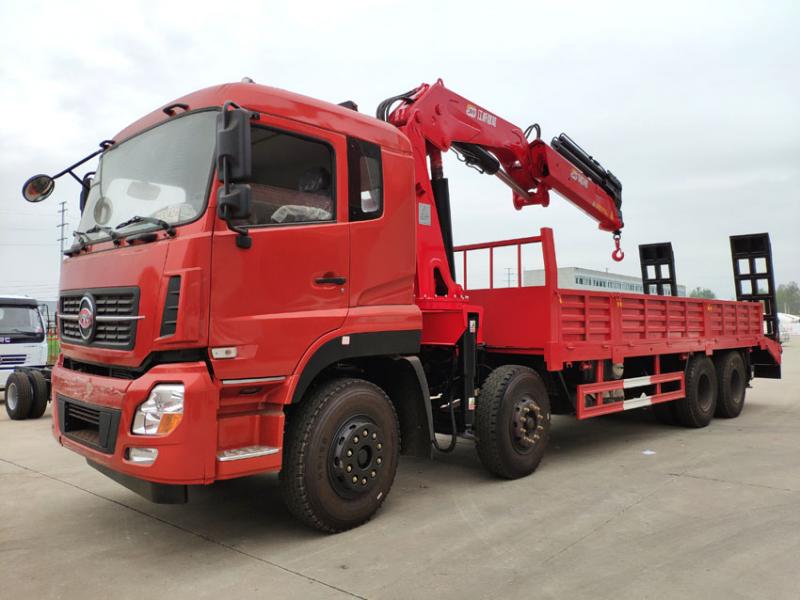 SQ240ZB4東風(fēng)專底折臂隨車吊