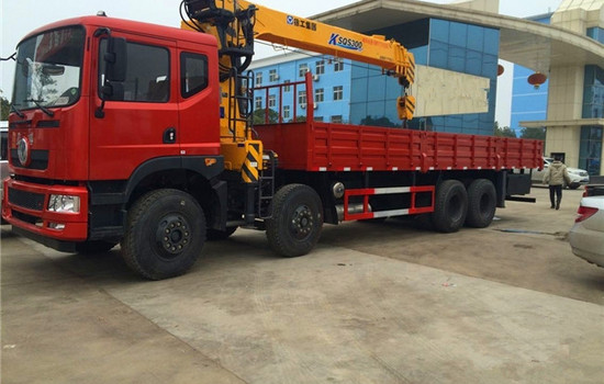 東風特商前四后八徐工16噸隨車吊