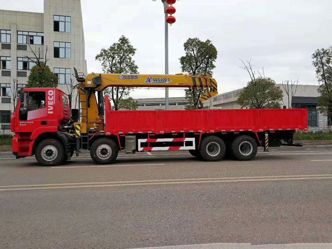 徐工吊機16噸紅巖前四后八隨車吊圖片展示4