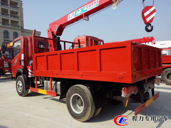 藍牌長興3.5噸王牌隨車吊圖片展示3