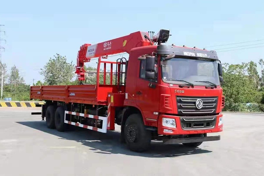 孝昌新潔天然氣公司訂購東風(fēng)12噸隨車吊