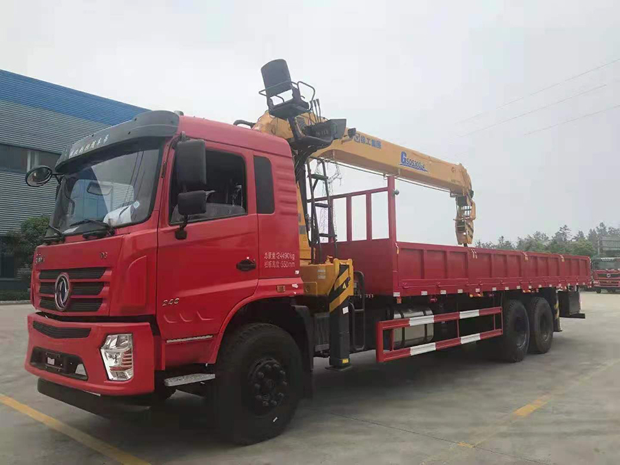 東風暢行徐工12噸隨車吊圖片展示5