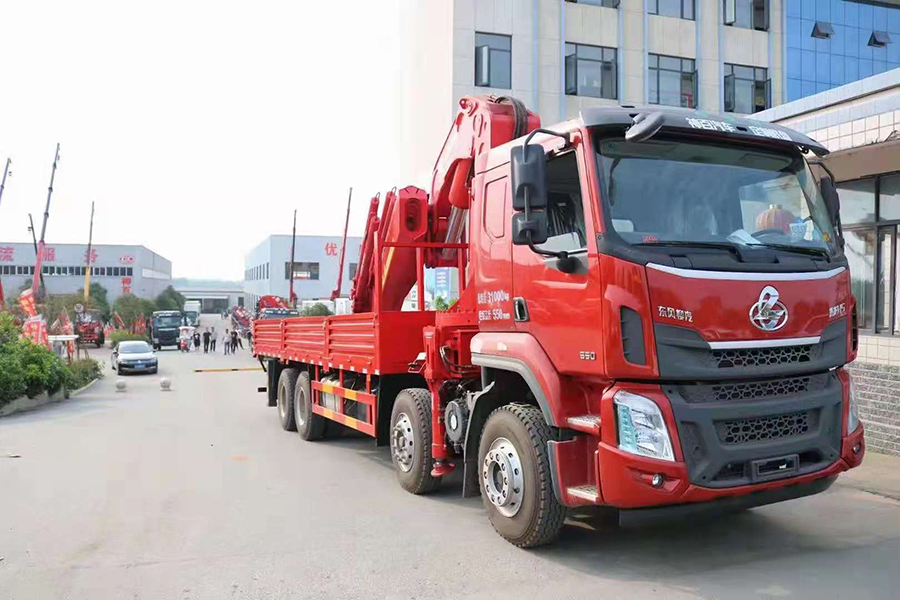 東風(fēng)國六30噸隨車吊即將發(fā)車