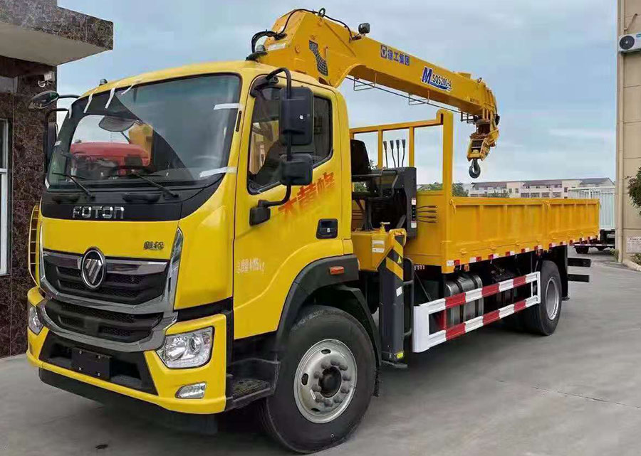 福田奧鈴徐工8噸隨車吊