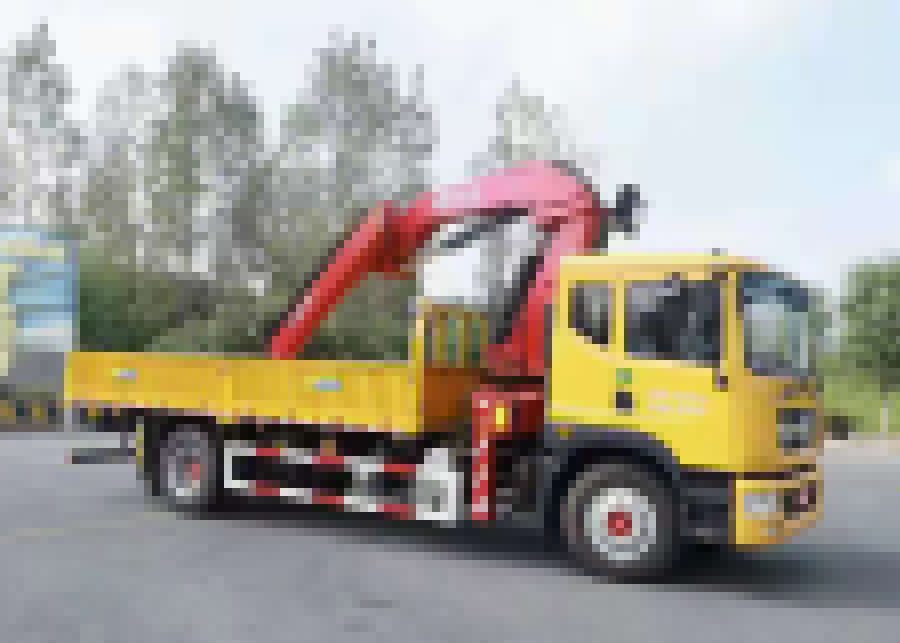 東風(fēng)多利卡8噸折臂隨車吊